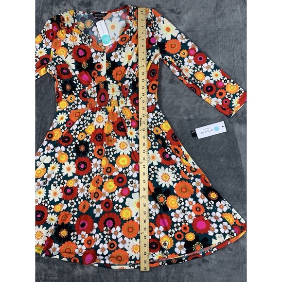 Maggy London Nikola 3/4 Sleeve Knit Dress Size 8 Floral 70's NWT - Picture 9 of 11